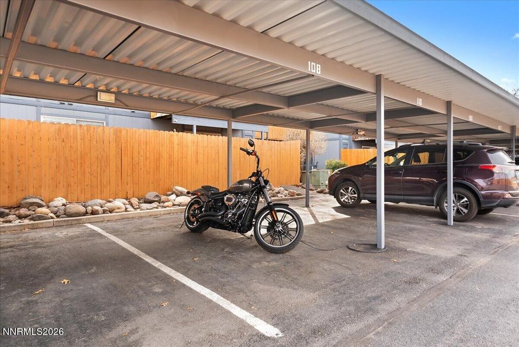 Image 28 of property listing at 2177 Kietzke Lane D, Reno, NV 89502