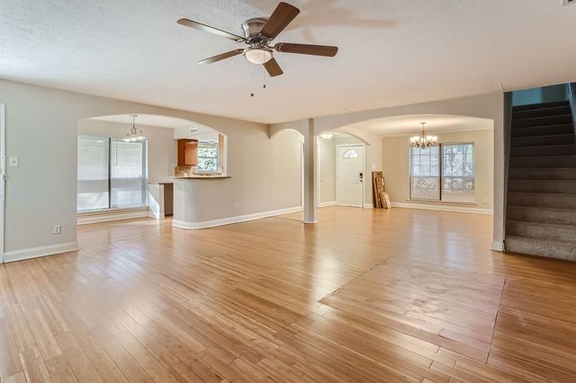 303 Trailridge Drive, Richardson, TX 75081
