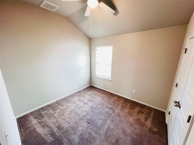 201 Oakstone DR, Georgetown, TX 78628