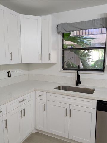 601 Ives Dairy Rd 103-8, Miami, FL 33179