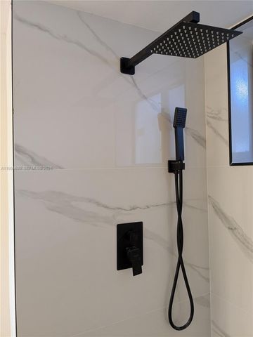 601 Ives Dairy Rd 103-8, Miami, FL 33179