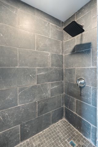 126 W End Ave, Centerville, TN 37033