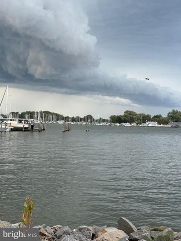 520 ARK HAVEN RD, Tracys Landing, MD 20779