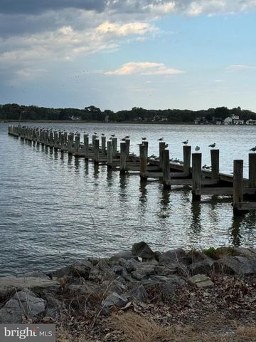 520 ARK HAVEN RD, Tracys Landing, MD 20779