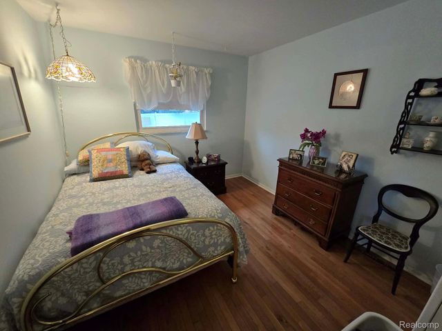 3506 Holland Park Lane, Port Huron, MI 48060