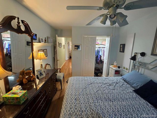 3506 Holland Park Lane, Port Huron, MI 48060