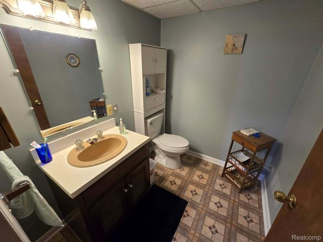 3506 Holland Park Lane, Port Huron, MI 48060