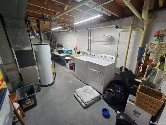 3506 Holland Park Lane, Port Huron, MI 48060