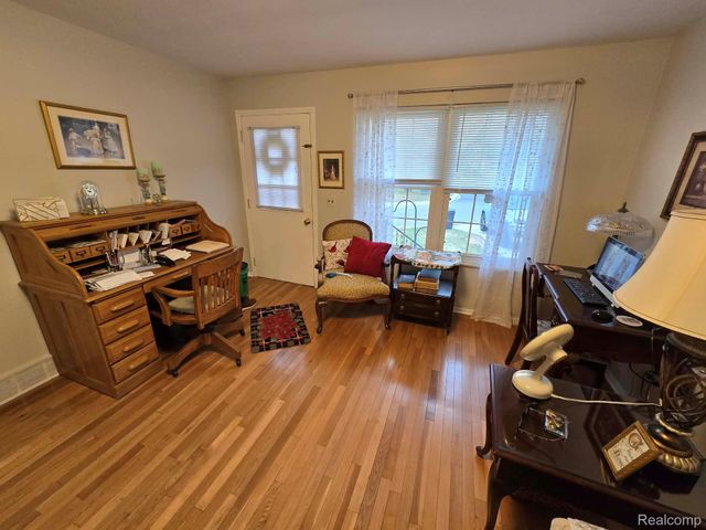 3506 Holland Park Lane, Port Huron, MI 48060