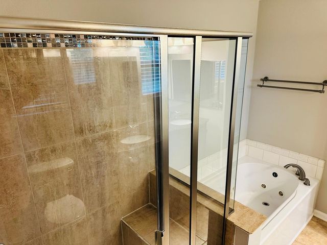 411 E Alexander Lane, Euless, TX 76040