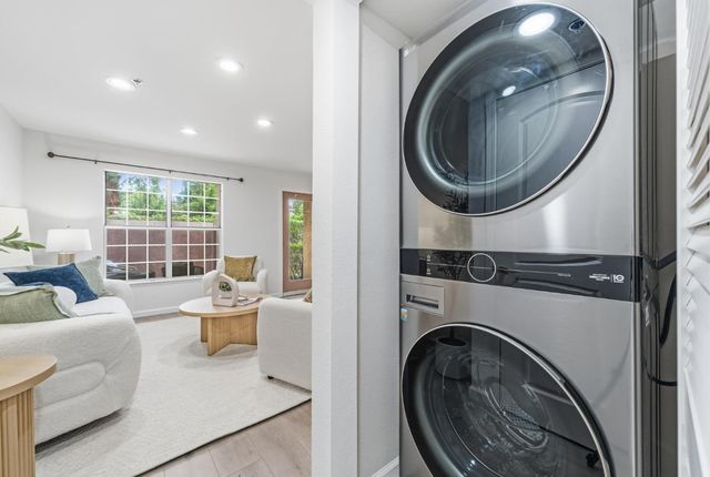 627 E El Camino Real 106, Sunnyvale, CA 94087