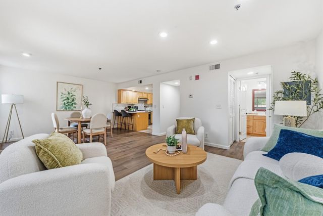 627 E El Camino Real 106, Sunnyvale, CA 94087