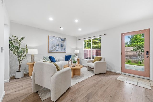 627 E El Camino Real 106, Sunnyvale, CA 94087