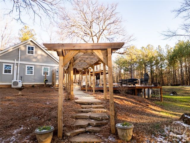 1208 Elberton Road, Lexington, GA 30648