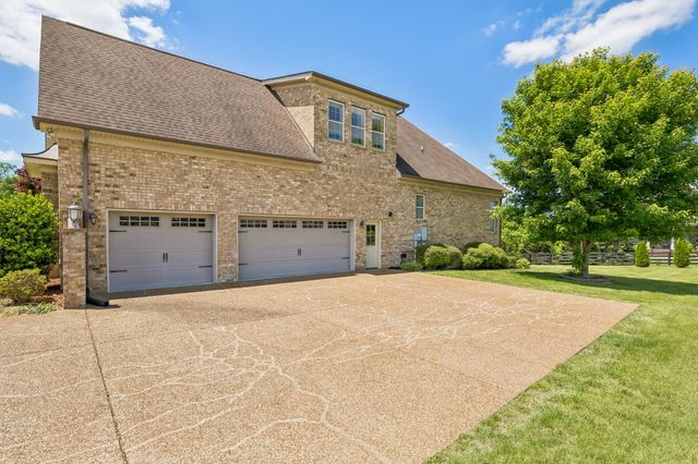 2534 Belle Brook Dr, Franklin, TN 37067