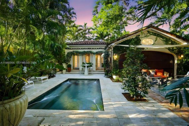 1231 Catalonia Ave, Coral Gables, FL 33134