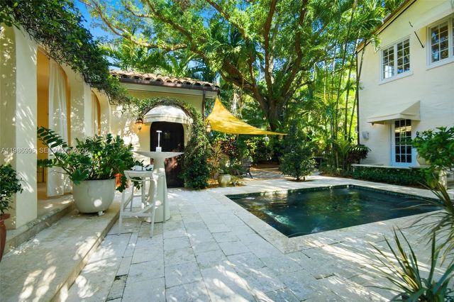 1231 Catalonia Ave, Coral Gables, FL 33134