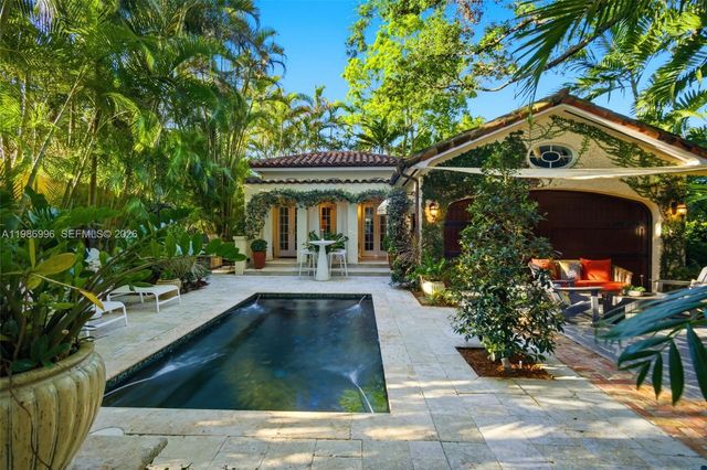 1231 Catalonia Ave, Coral Gables, FL 33134