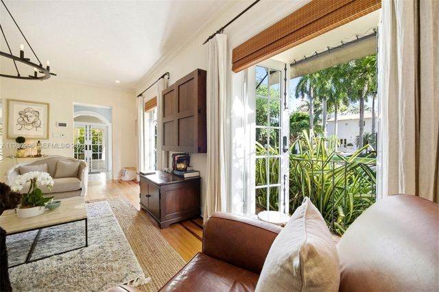 1231 Catalonia Ave, Coral Gables, FL 33134