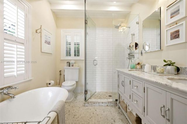 1231 Catalonia Ave, Coral Gables, FL 33134