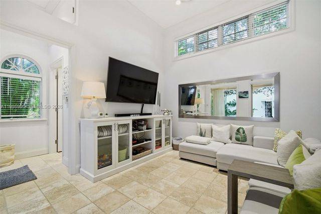 1231 Catalonia Ave, Coral Gables, FL 33134