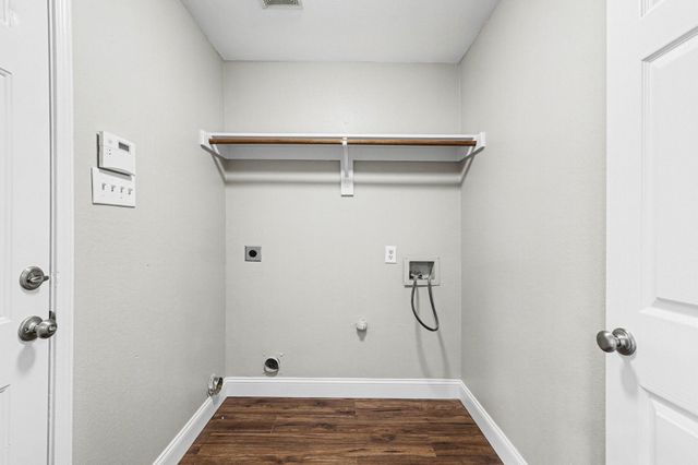 5704 Bandera Drive, The Colony, TX 75056