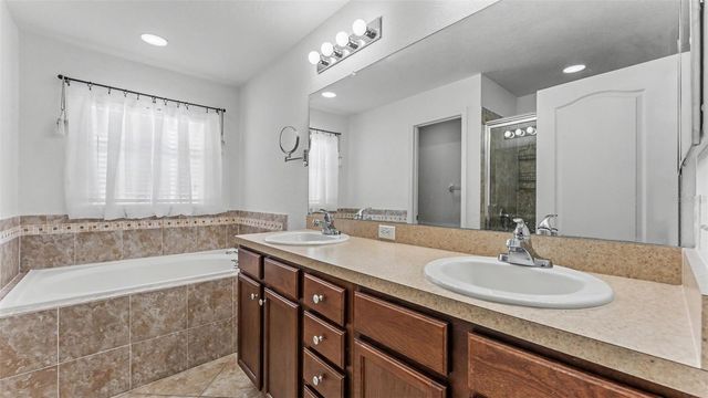 1144 HIGH SEAS STREET, Winter Haven, FL 33880