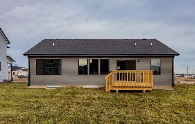 540 NW Atlas Lane, Waukee, IA 50263