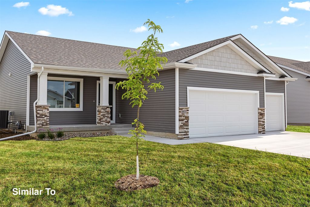 540 NW Atlas Lane, Waukee, IA 50263