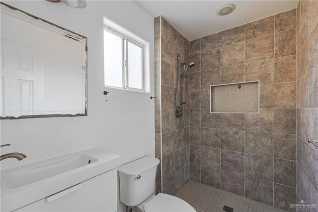 1319 E Mahl Street, Edinburg, TX 78539