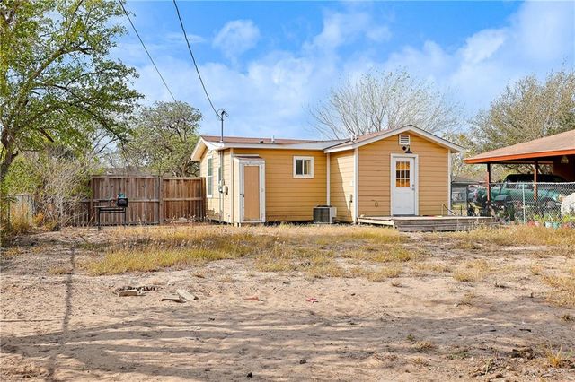 1319 E Mahl Street, Edinburg, TX 78539