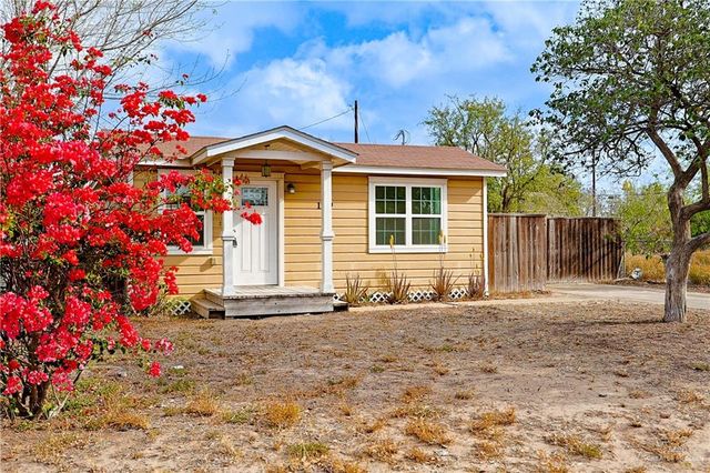 1319 E Mahl Street, Edinburg, TX 78539
