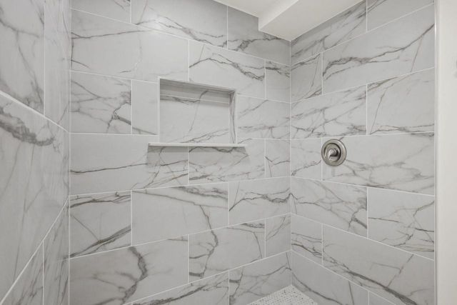 2221 Kellogg Avenue, Janesville, WI 53546