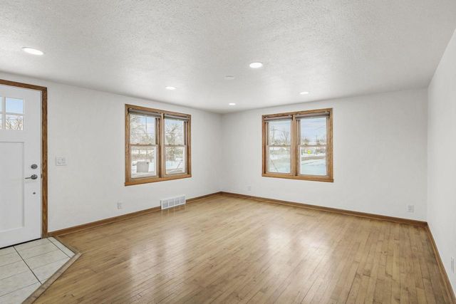 2221 Kellogg Avenue, Janesville, WI 53546