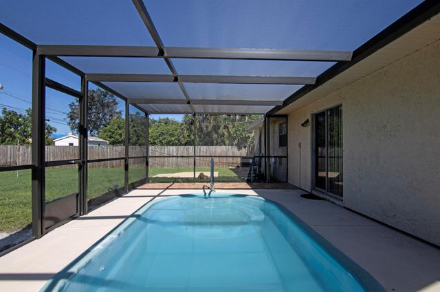 849 SW Amethist Terrace, Port St Lucie, FL 34953