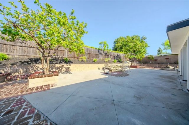 1849 COOK Circle, Corona, CA 92882