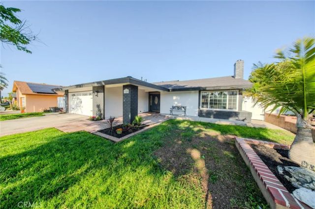 1849 COOK Circle, Corona, CA 92882
