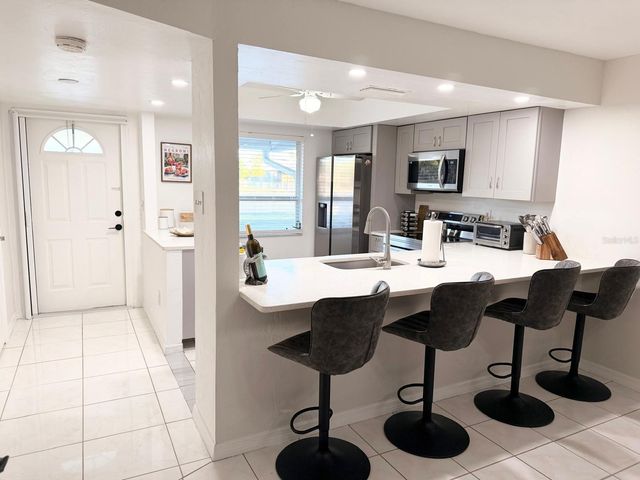 5027 SW 16TH PLACE 102, Cape Coral, FL 33914