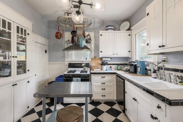 705 Patterson Ave, Austin, TX 78703
