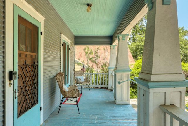 705 Patterson Ave, Austin, TX 78703