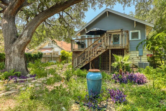 705 Patterson Ave, Austin, TX 78703