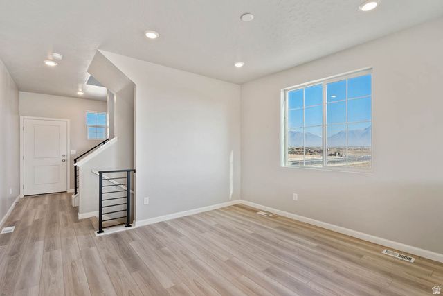 7048 N OBSIDIAN WAY, Eagle Mountain, UT 84005