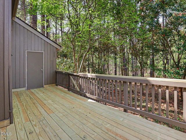 13 Vauxhall Place, Chapel Hill, NC 27517