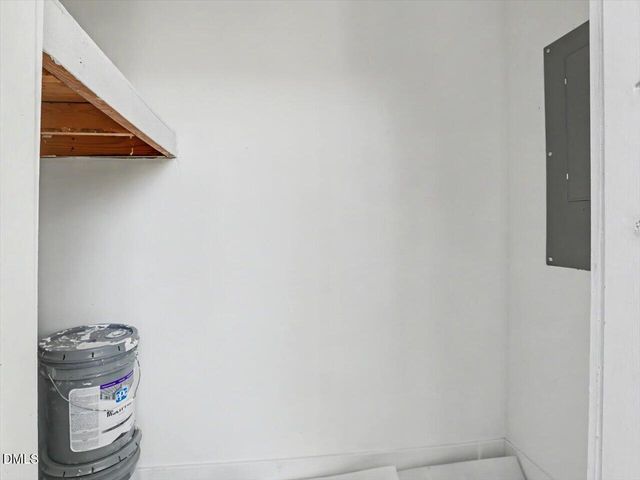 13 Vauxhall Place, Chapel Hill, NC 27517