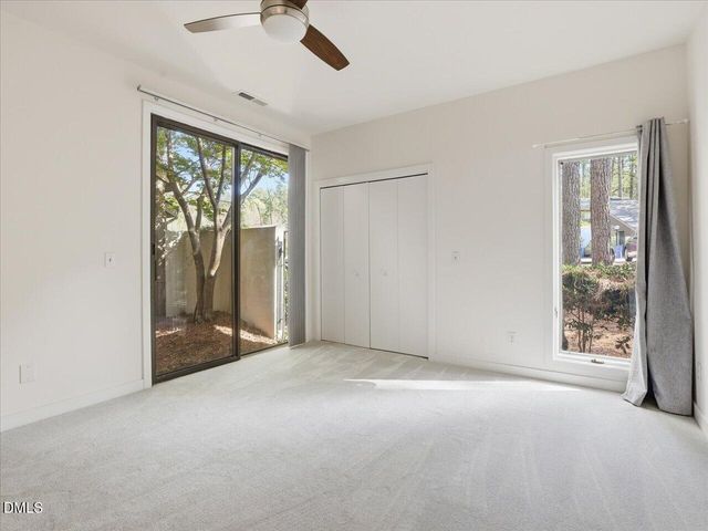 13 Vauxhall Place, Chapel Hill, NC 27517