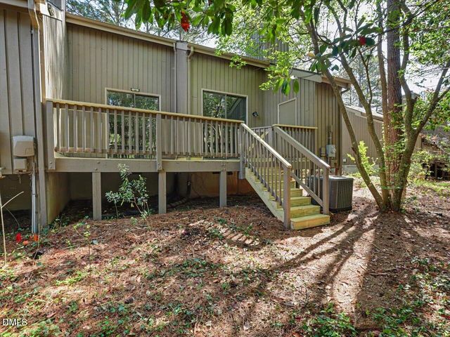 13 Vauxhall Place, Chapel Hill, NC 27517