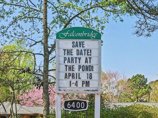 13 Vauxhall Place, Chapel Hill, NC 27517