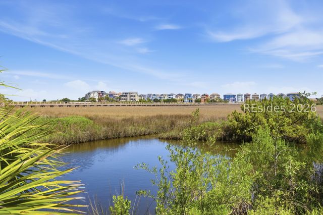 663 William Hilton Pkwy Apt 2305, Hilton Head Island, SC 29928