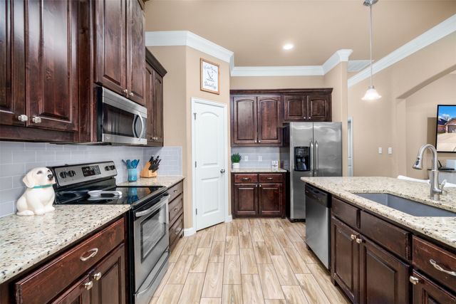 313 Donna Circle, Granbury, TX 76049