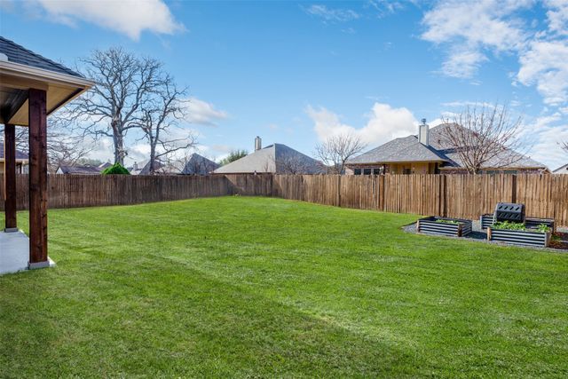 313 Donna Circle, Granbury, TX 76049